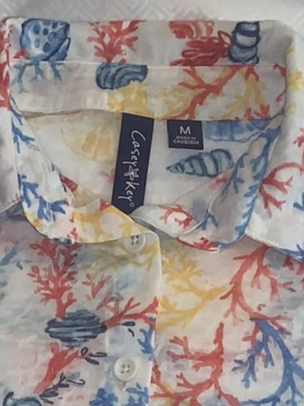 Casey Key Button-up Shirt Women's size M -Comfortably Soft- Pre-owned Excellent - Picture 3 of 7